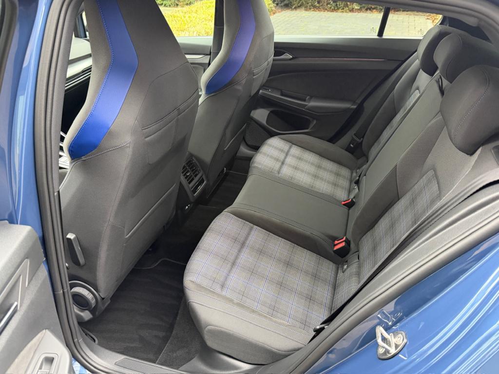 Volkswagen Golf 1.5 ehybrid gte 272pk | black style | iq light | camera | h