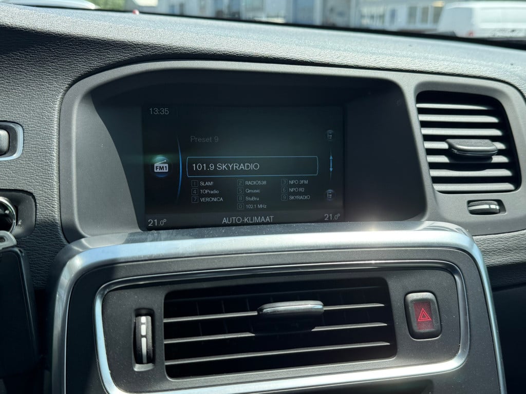 Volvo S60 2.0t intro edition