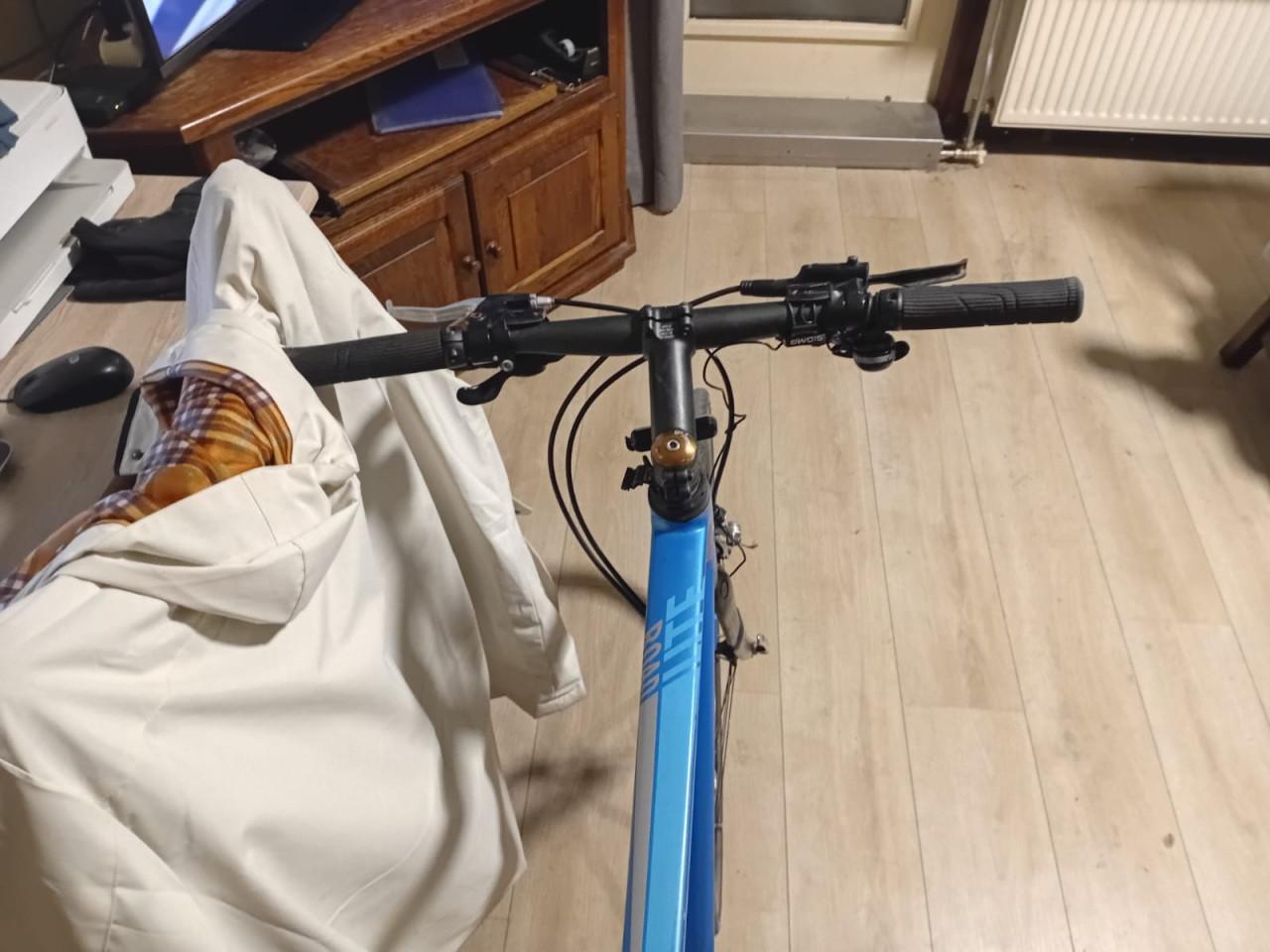 Mooie Canyon Roadlite AL in uitstekende staat