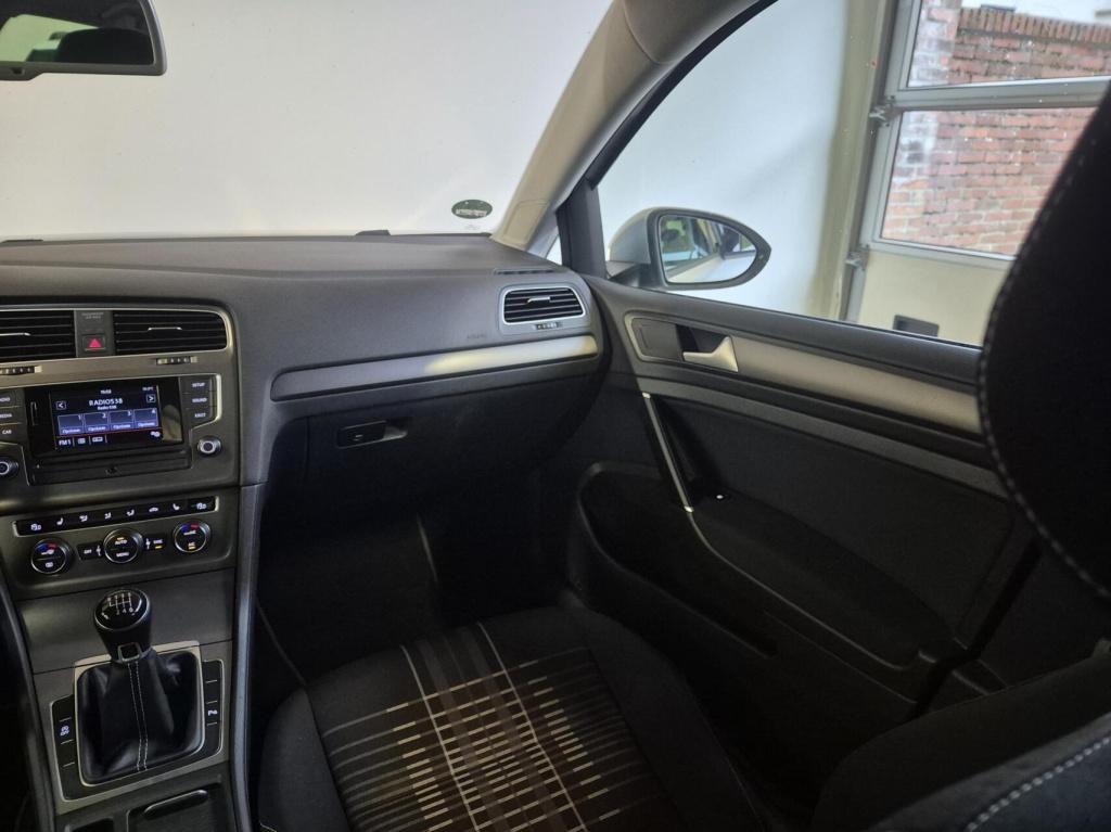 Volkswagen Golf 1.2 tsi lounge bluemotion / 5-deurs / cruise control / stoe