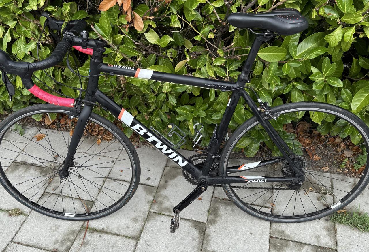 Racefiets B-Twin Triban 500 Aluminium frame. €75