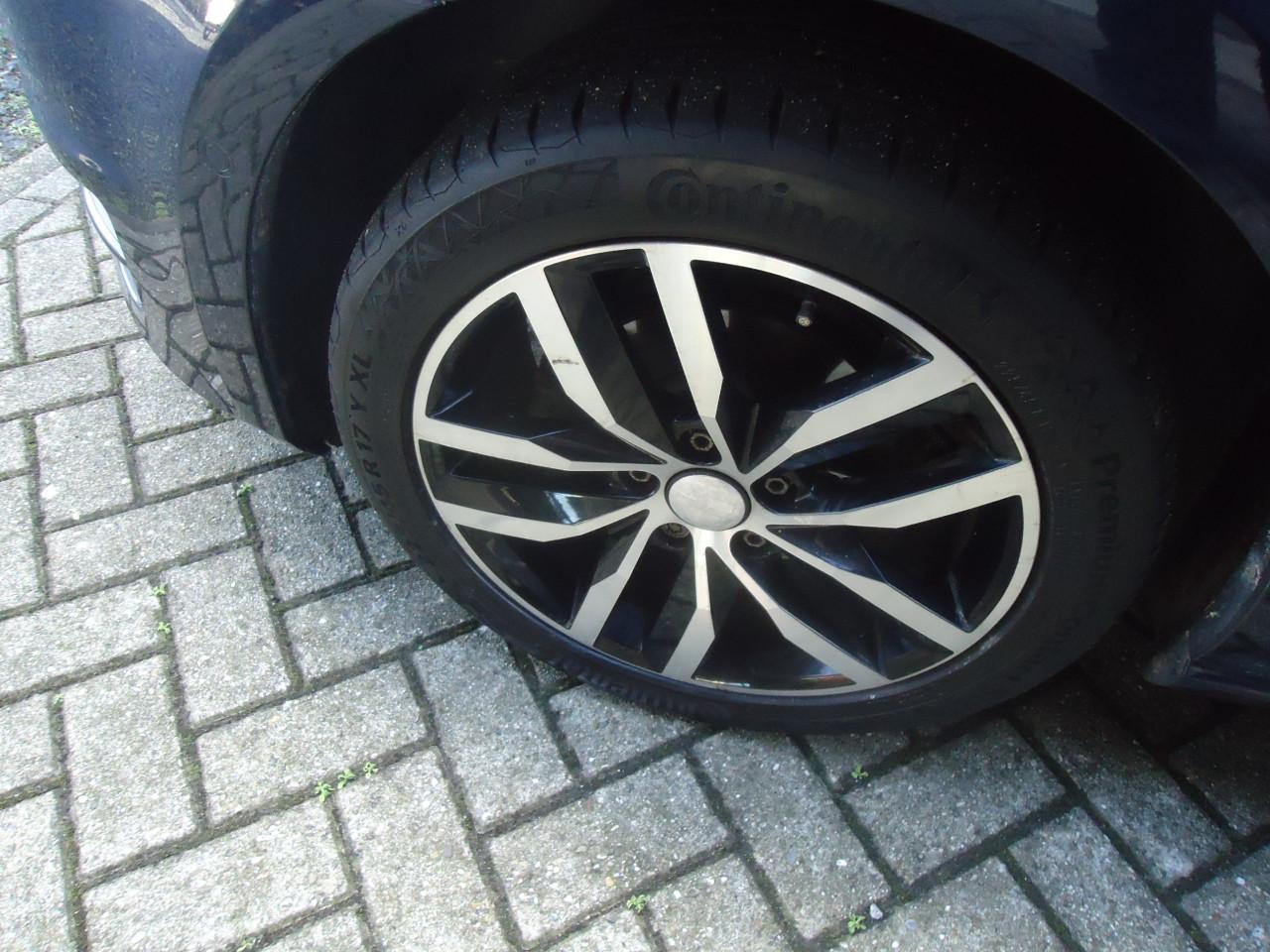 VOLKSWAGEN GOLF 1.2 5DRS HIHGELINE CUP