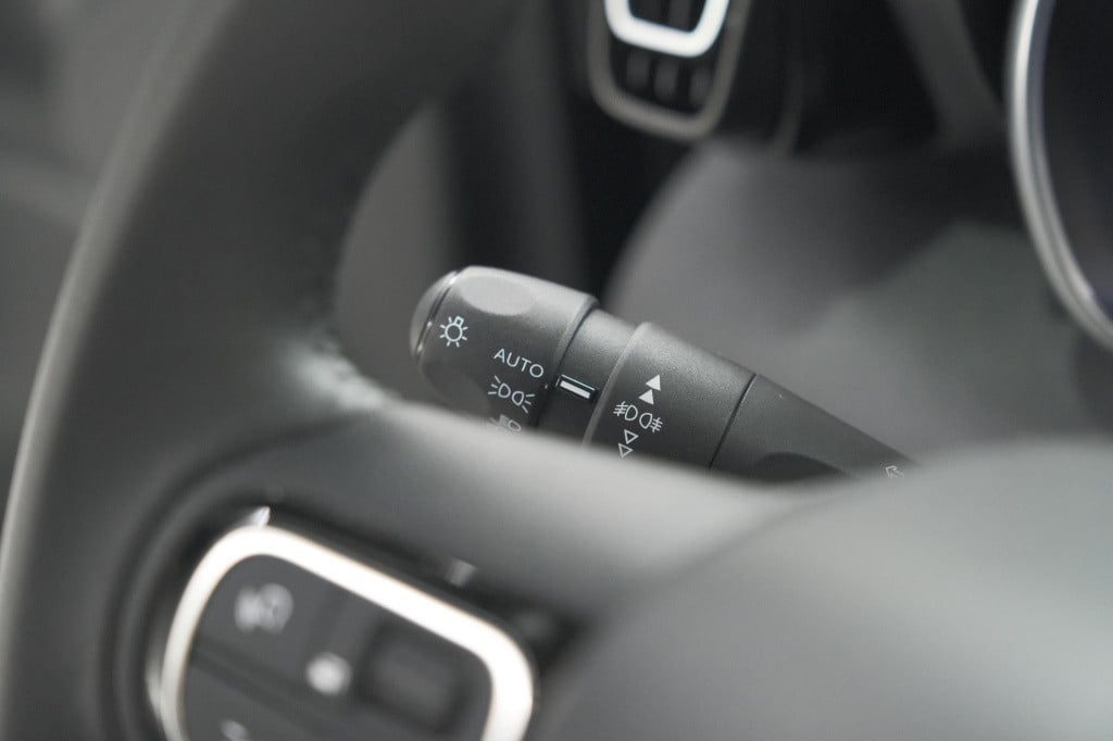 Citroen C3 Aircross puretech 130 eat6 max | camera | navigatie | apple carp
