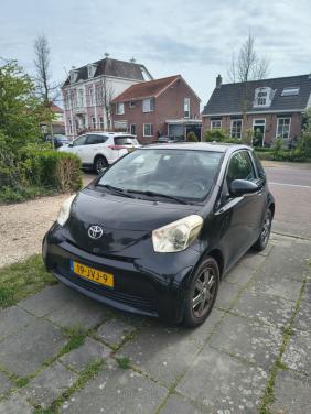 Toyota iq