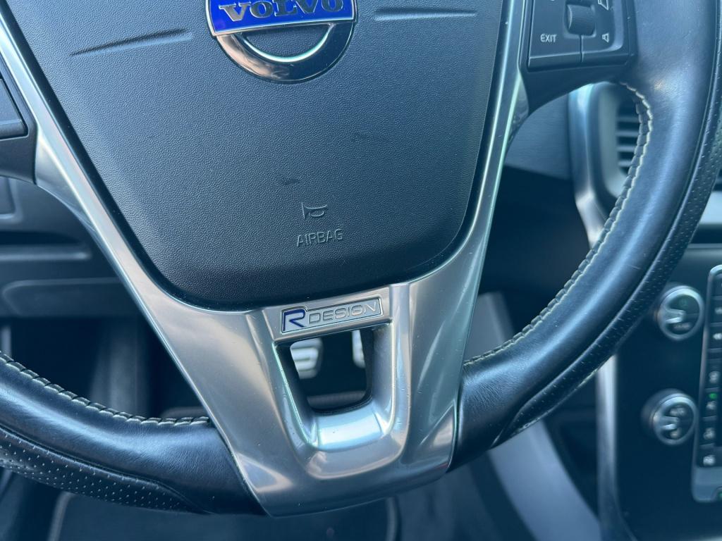 Volvo V40 2.0 d2 r-design business * nap * 100% onderhouden * 2e eigenaar