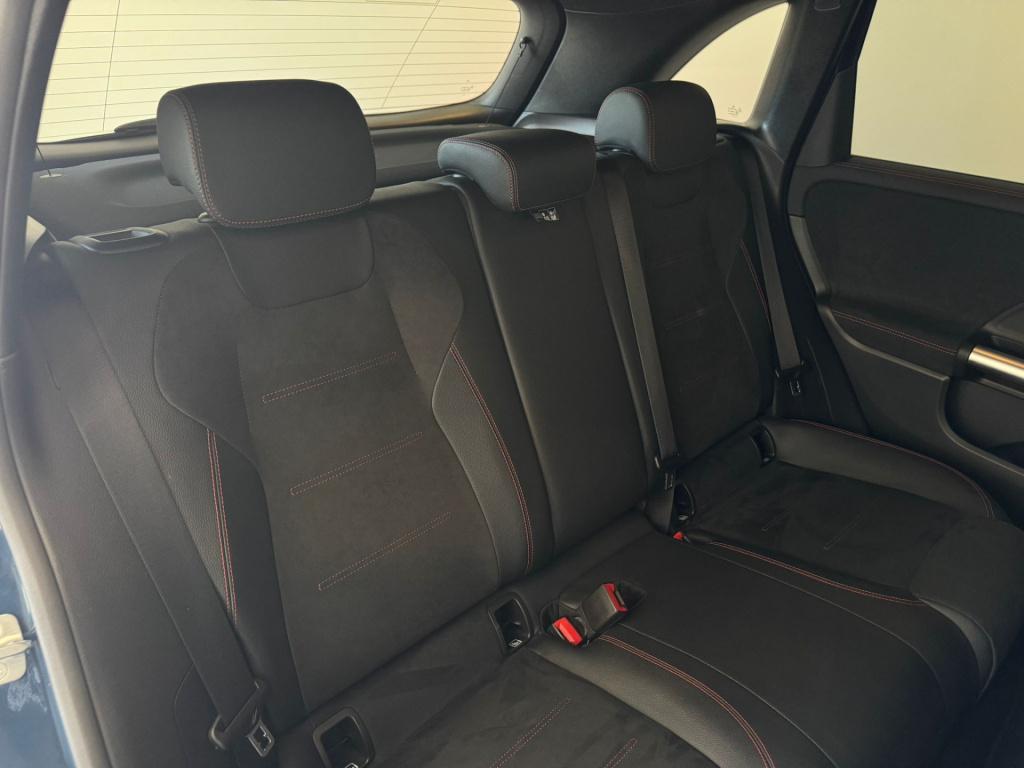 Mercedes-Benz B-Klasse 250 e amg line