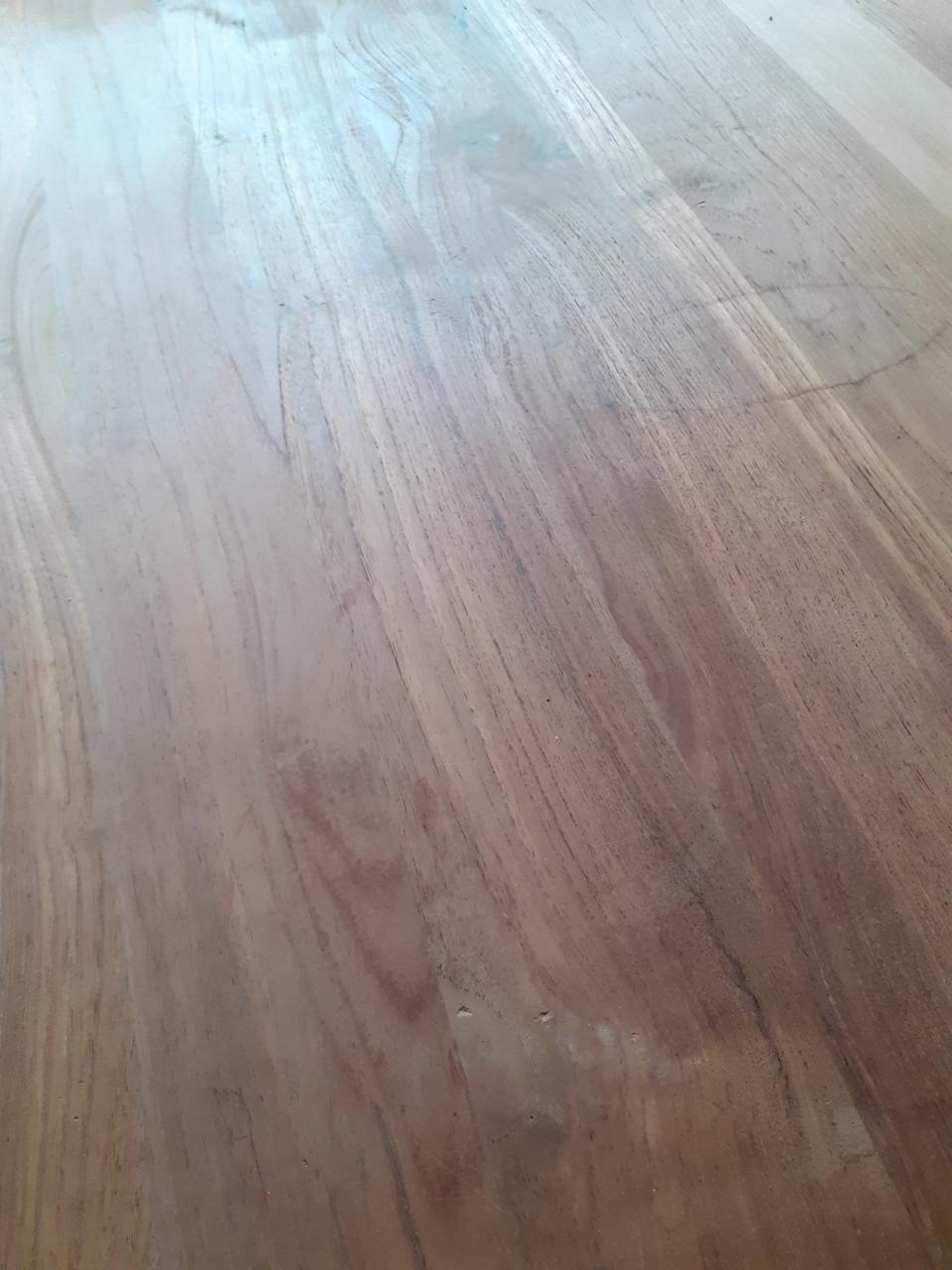 Eetkamer tafel mooi en zwaar