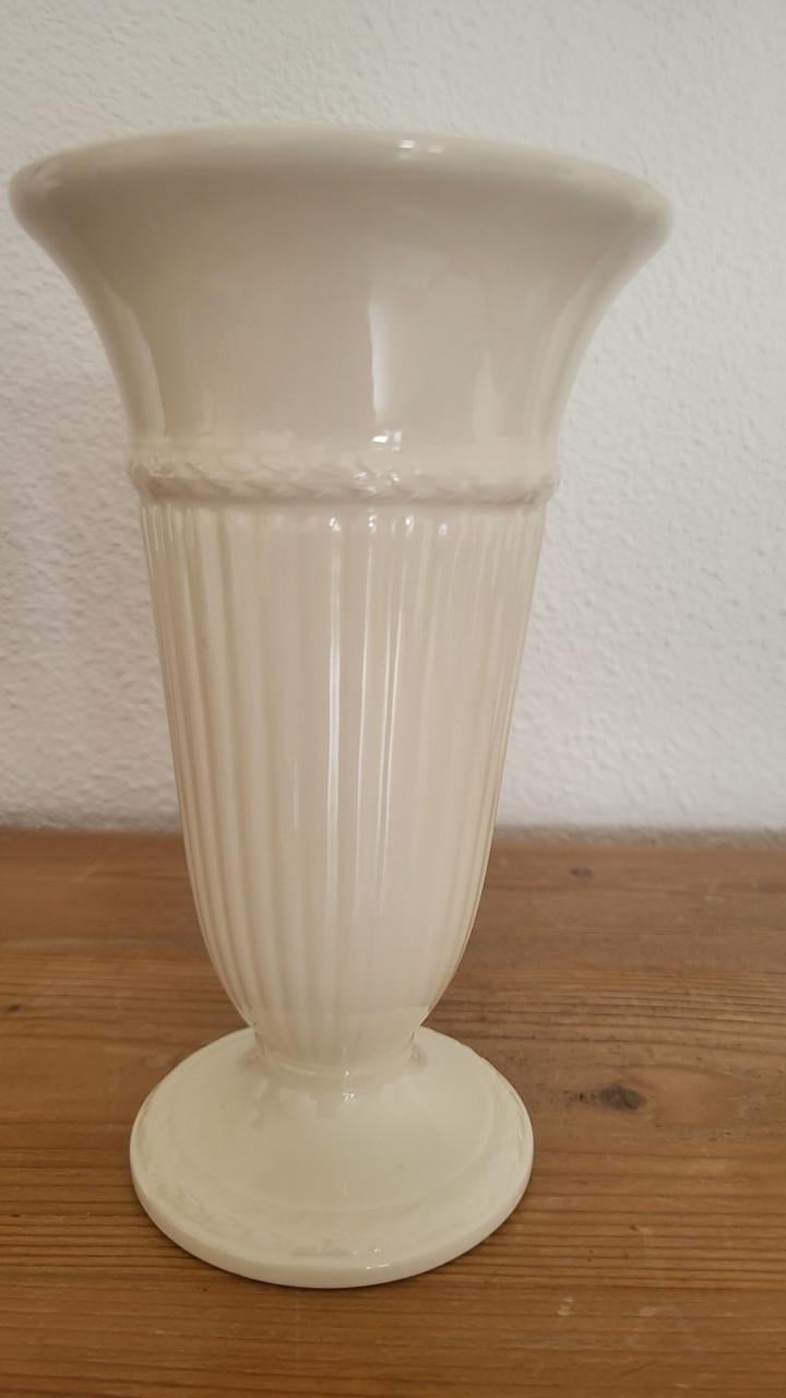 Wedgwood Edme vaas h 17 cm - NIEUW