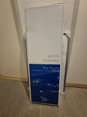 Nieuw in doos Ben Pro Flush inbouwreservoir+bedieningspaneel