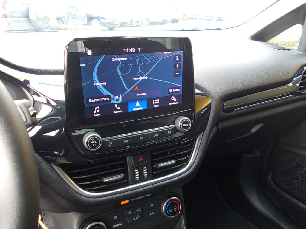 Ford Fiesta 1.1 ti-vct airco, navigatie, cruise-contr.