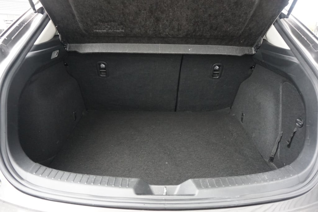 Mazda 3 2.0 gt-m climate / navi / cruise / stoelverw. / leder / trekhaak / 