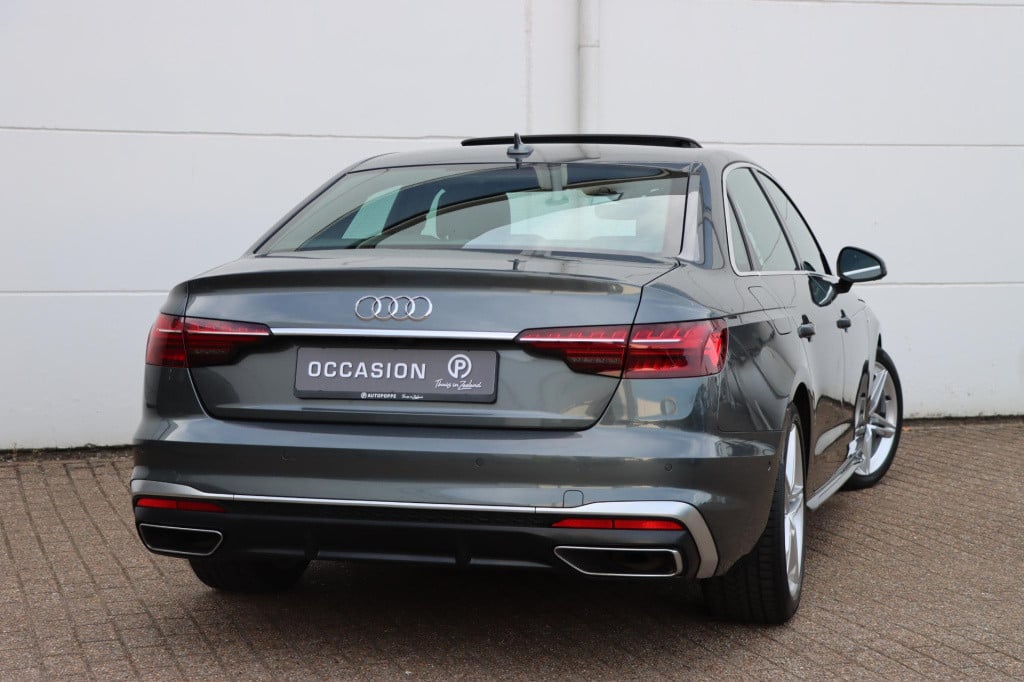 Audi A4 limousine 35 tfsi launch edition sport