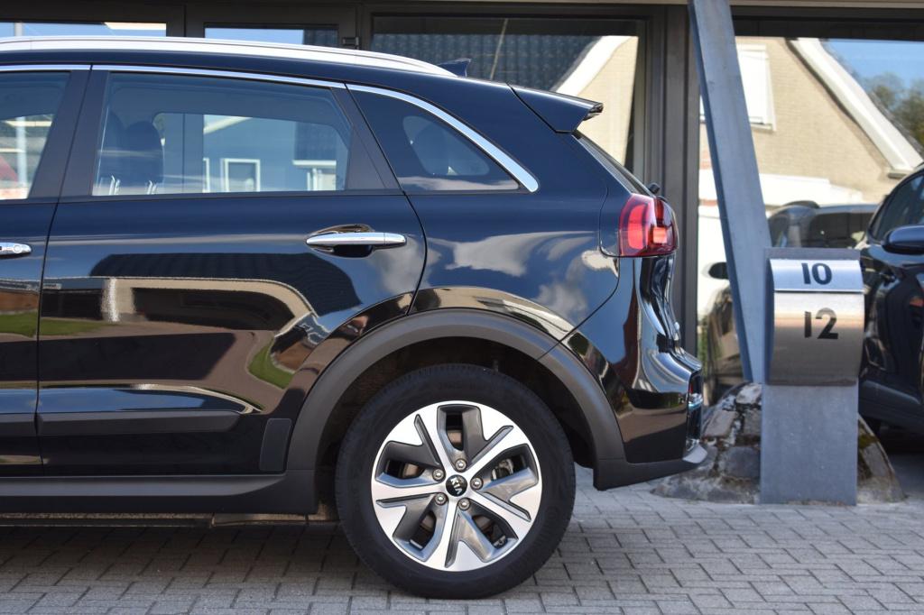 Kia E-niro dynamicline 64 kwh | soh 100% | dealer onderhouden | nap | apple