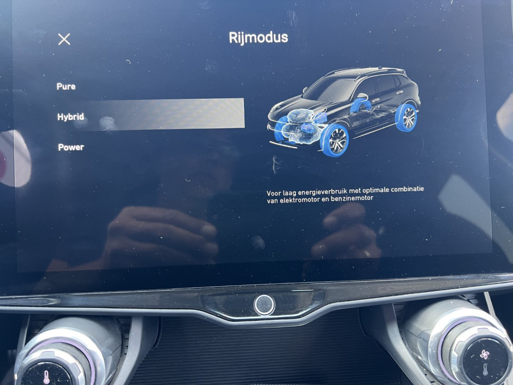 Lynk & Co 01 1.5 261pk plug in hybrid , black edition , panodak , 360gr cam