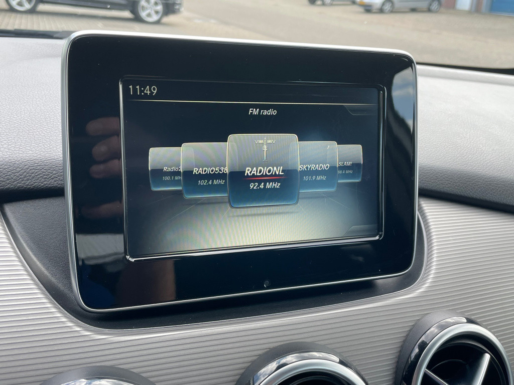 Mercedes-Benz B-Klasse 180 lease edition plus