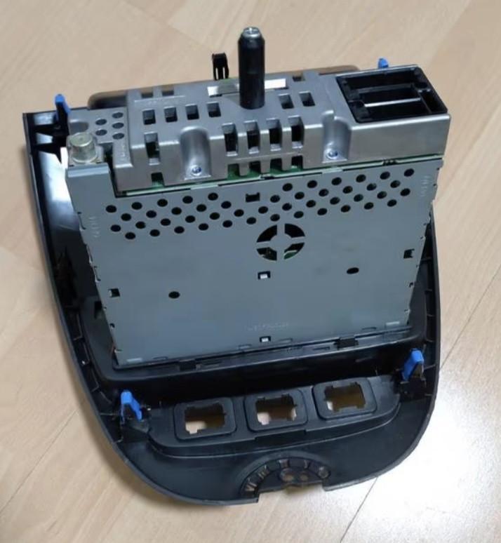 Auto radio peugeot 107
