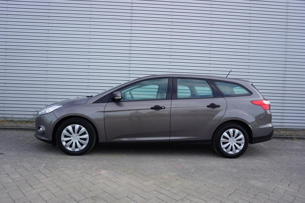 Ford Focus wagon 1.0 ecoboost edition airco / navi / cruise / carplay / ele