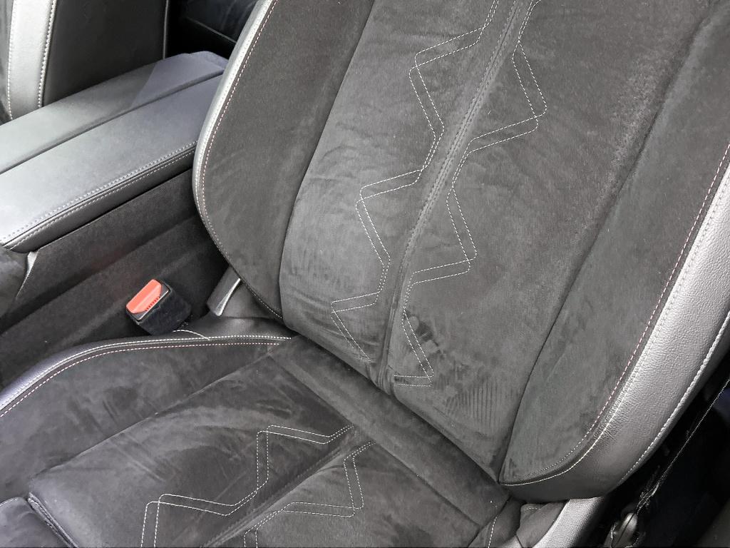 Ds Ds 7 e-tense 300pk 4x4 performance line+ | alcantara | 20" lichtmetaal |