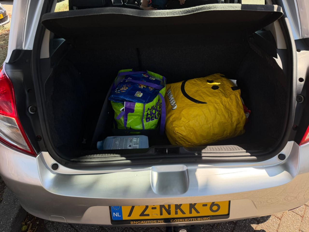 Te koop renault clio 12 zeer zuining auto
