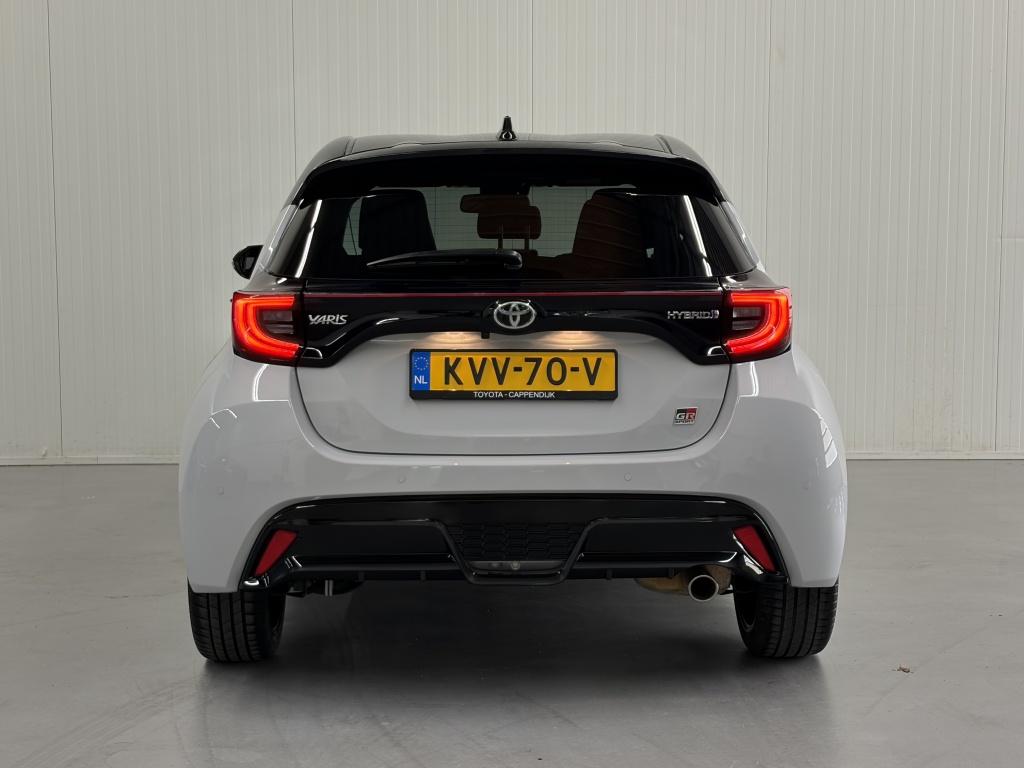 Toyota Yaris 1.5 hyb. gr sport