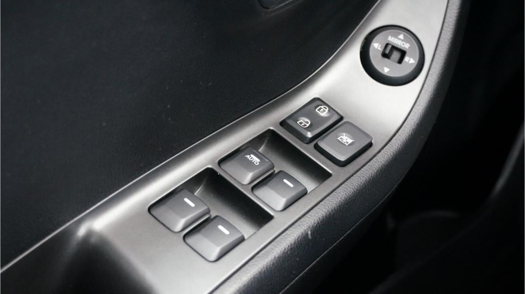 Kia Picanto 1.0 cvvt businessline rijklaar incl garantie