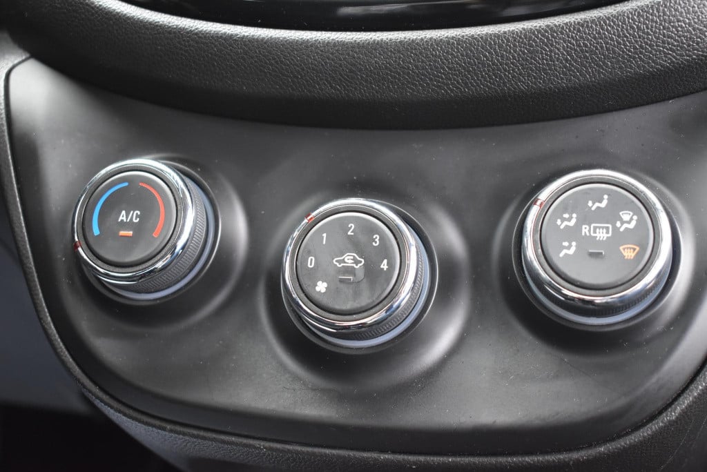 Opel Karl 1.0 rocks online edition | navi | airco | apple carplay / android