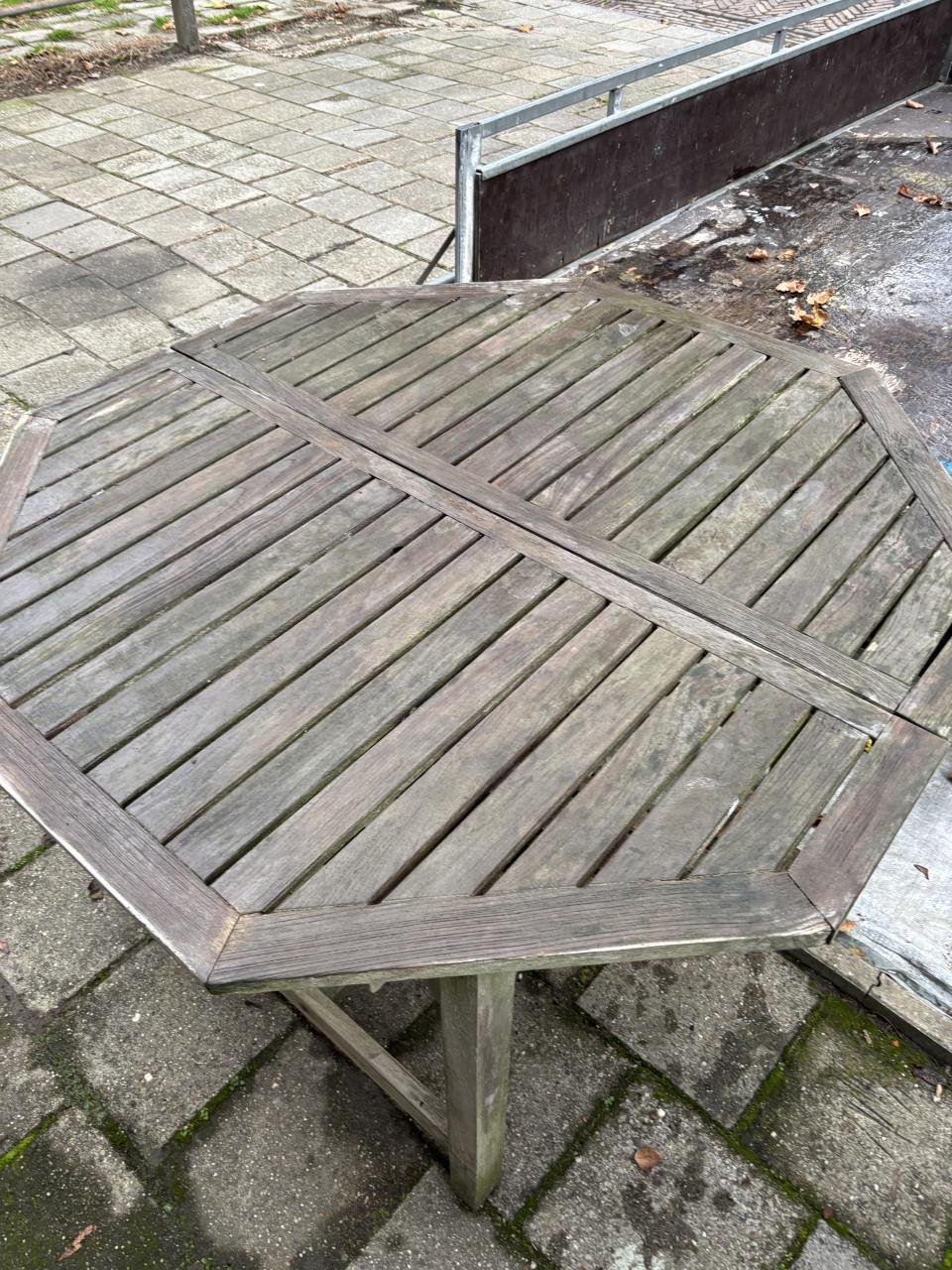 Gratis Tuintafel teakhout