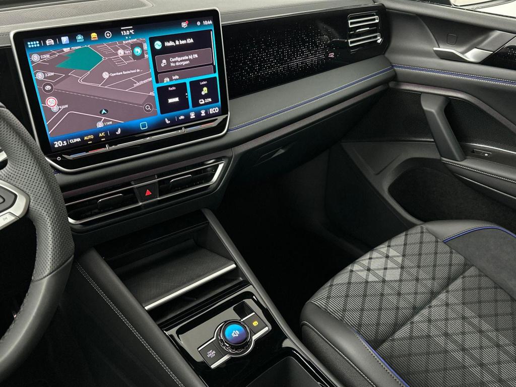 Volkswagen Tiguan r-line edition plug in hybride 272 pk black style pakket