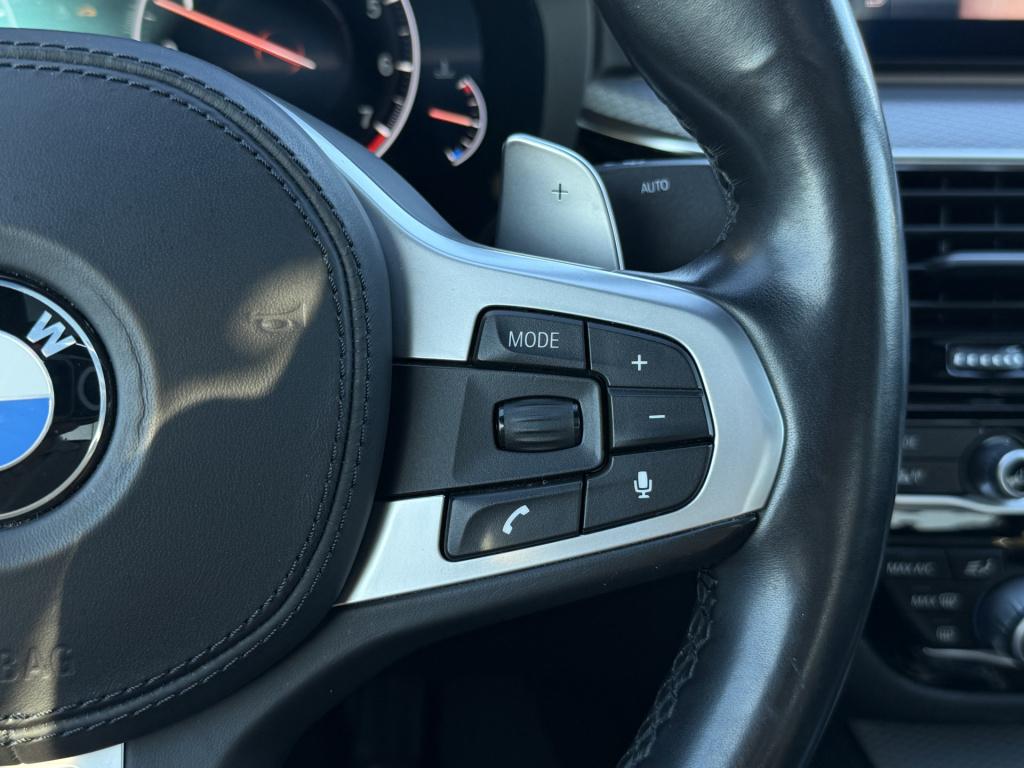 BMW 5 Serie 540i xdrive m-sport | harman kardon | acc |schuif/kanteldak | m