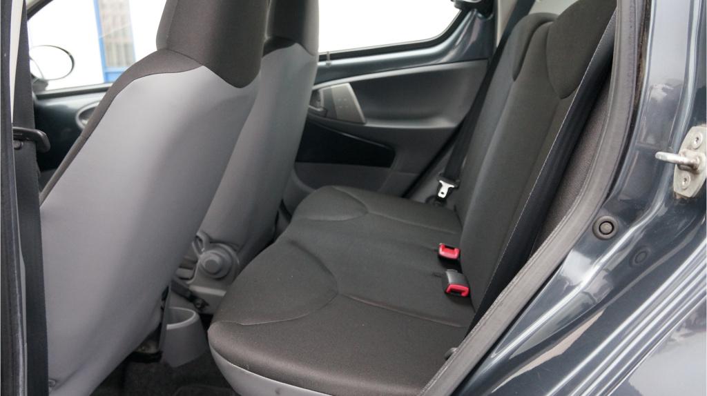 Toyota Aygo 1.0-12v now rijklaar incl garantie