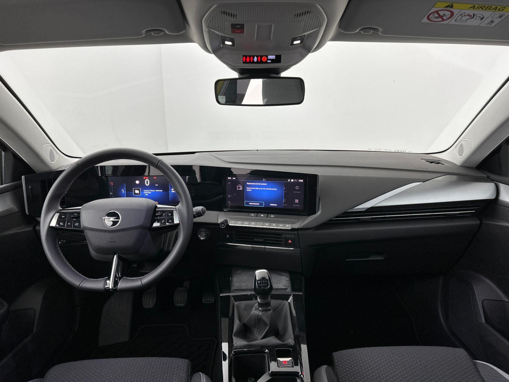 Opel Astra 1.2 level 2 | apple carplay/android auto | climate control | par