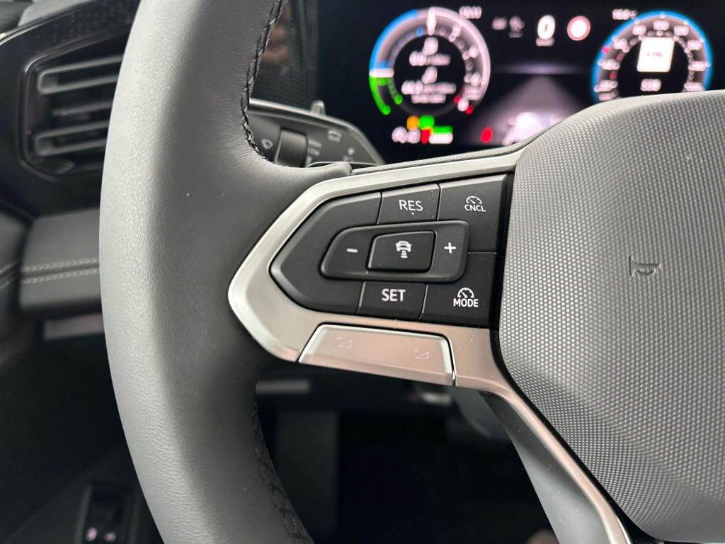 Volkswagen Tiguan life edition 1.5 tsi ehybrid 150 kw 204 pk 6