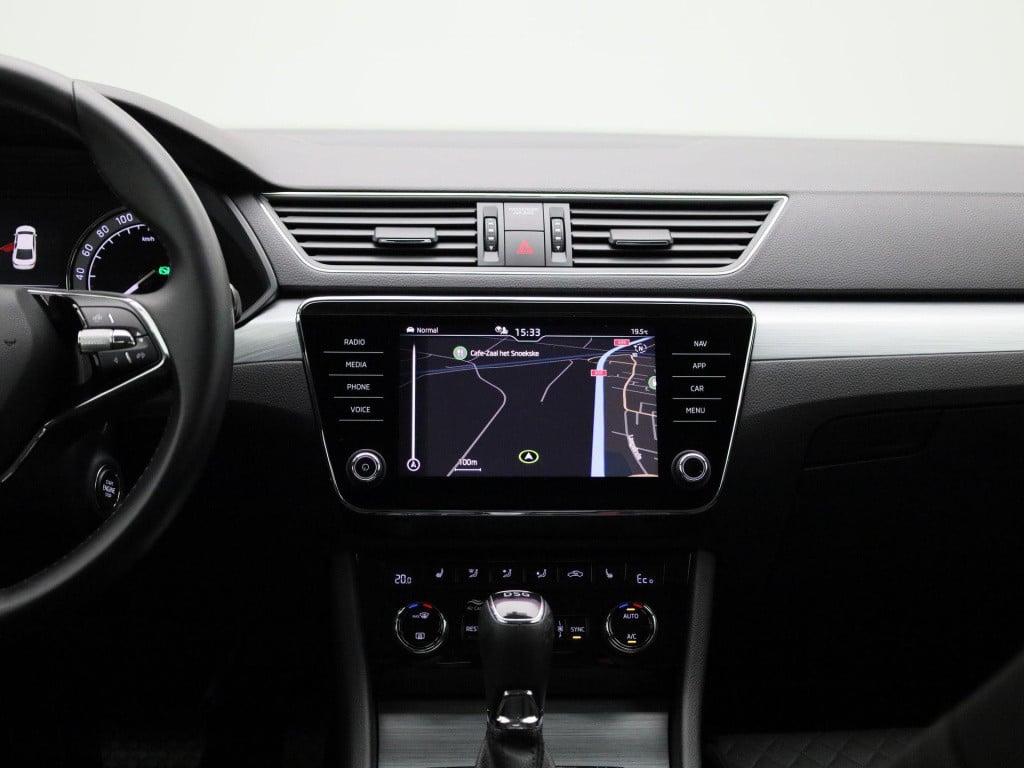 Skoda Superb combi 1.4 tsi iv business edition | automaat | navigatie | cam