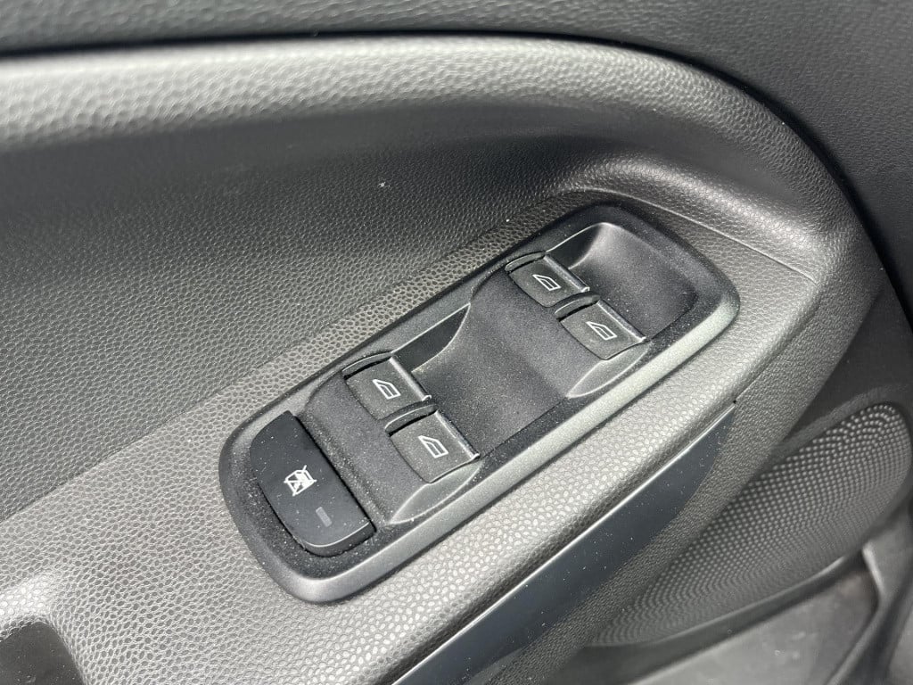 Ford Ecosport 1.0 ecoboost titanium | climate control | parkeersensoren ach