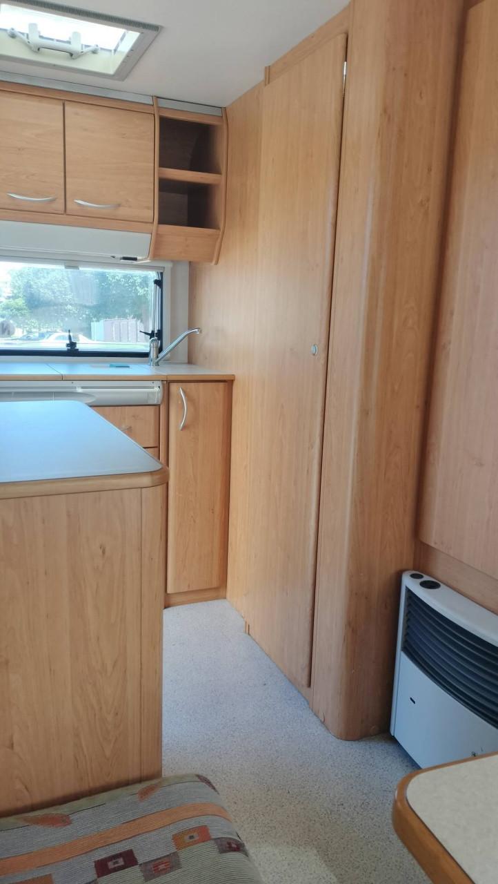 Knaus met prachtige tent / luifel / uitbouw