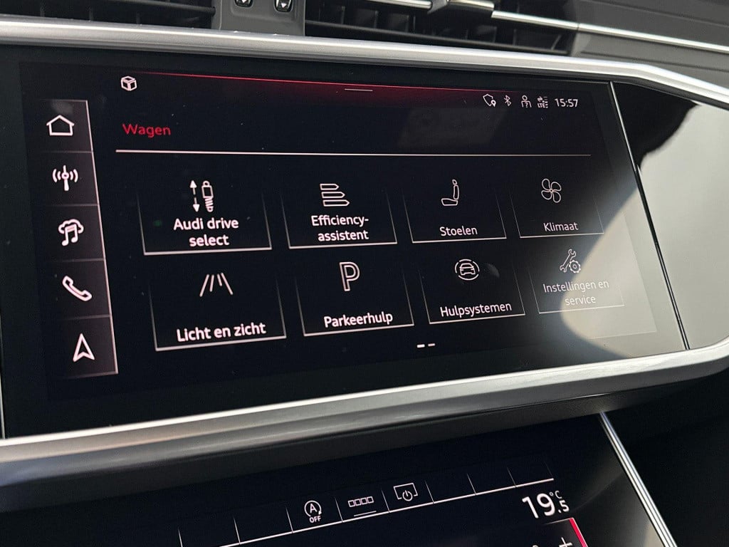 Audi A6 limousine 40 tfsi s edition competition