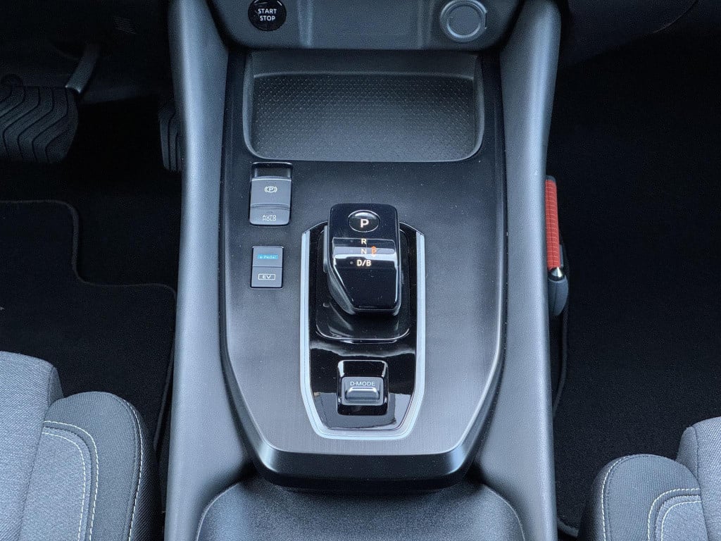 Nissan Qashqai 1.5 e-power n-connecta design pack | panoramadak | adapt. cr