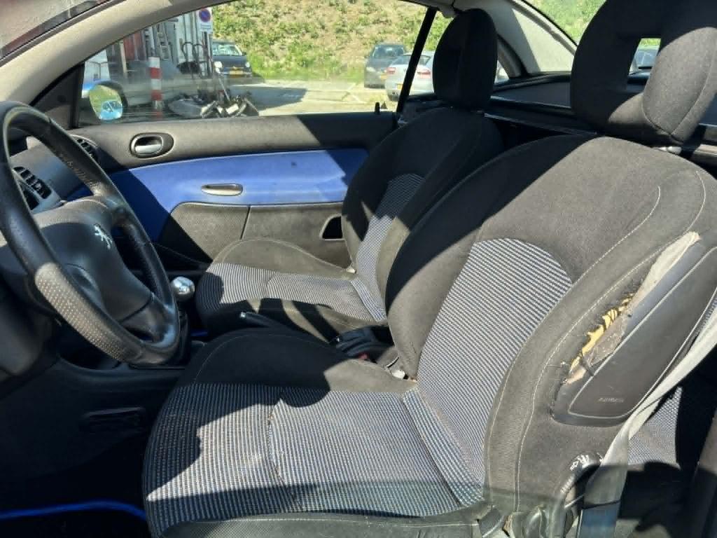 Peugeot 206 cc 2.0-16v