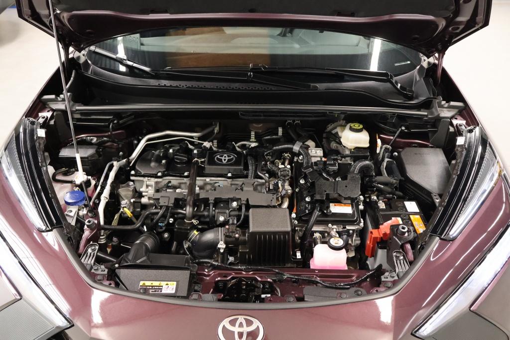 Toyota C-hr 1.8 hybrid 140 active