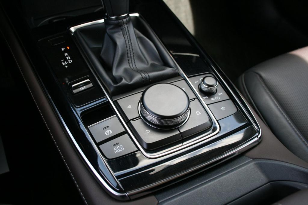 Mazda Cx-30 2.0 e-skyactiv-g m hybrid luxury