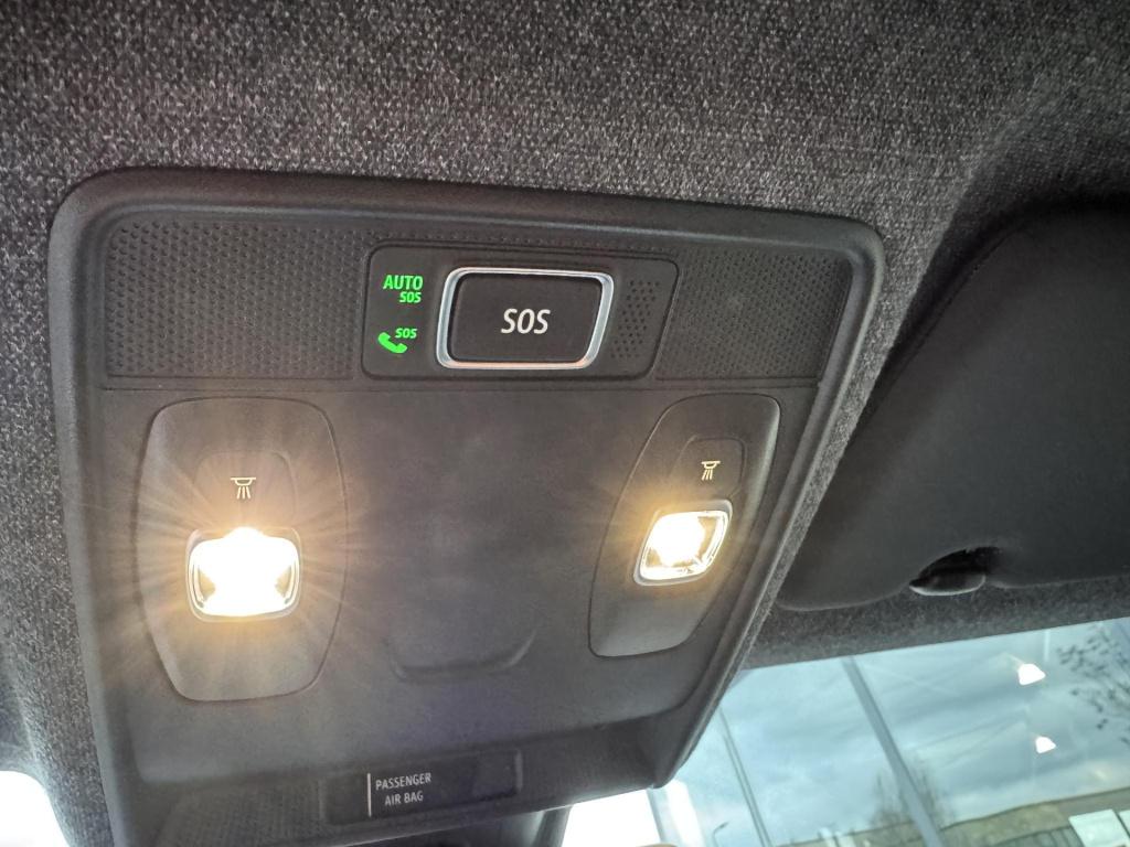 Mitsubishi Grandis 1.8 hev first edition