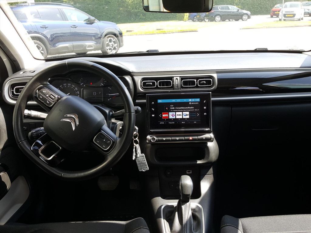 Citroen C3 shine 1.2 pt-110pk s&s (vol)automaat/eat6 | navi | bt | parkeerh