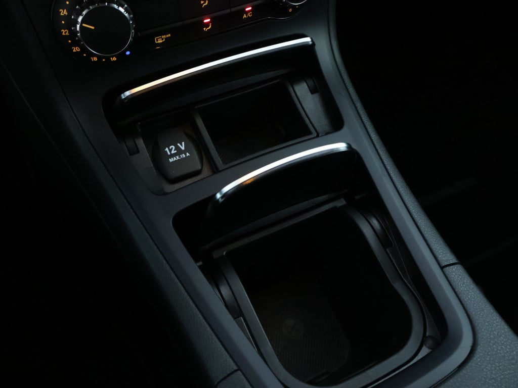 Mercedes-Benz B-Klasse 180 ambition | trekhaak | parkeersensoren | inclusie