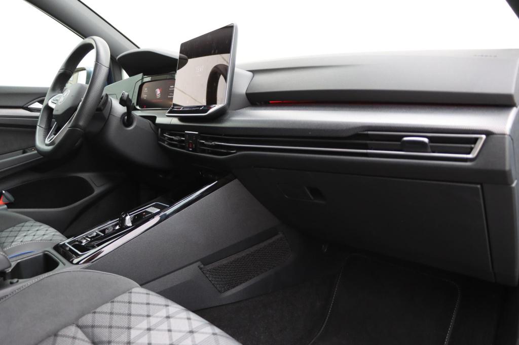 Volkswagen Golf r-line-edition 1.5 etsi 116pk dsg7 | iq.light | stuurverwar