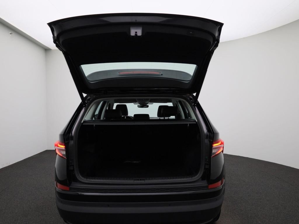 Skoda Kodiaq 1.5 tsi business edition | automaat | trekhaak | navigatie | a