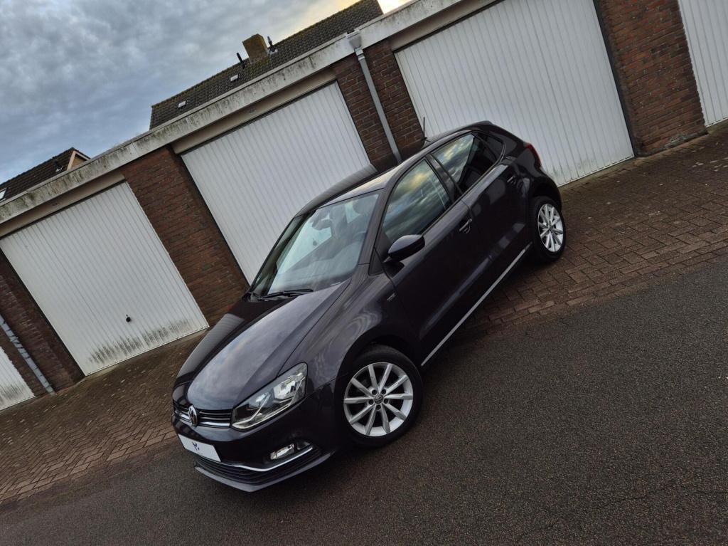Volkswagen Polo 1.2 tsi lounge / 5- deurs / cruisecontrol / stoelverwarming