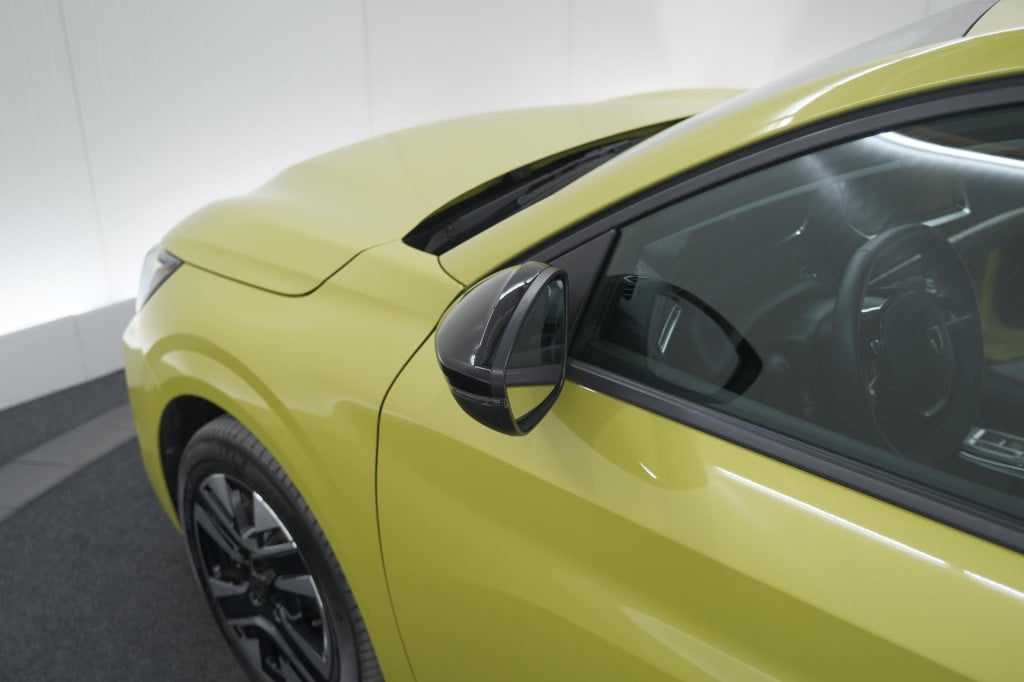 Peugeot 208 ev allure 50 kwh | stoelverwarming | apple carplay | parkeersen