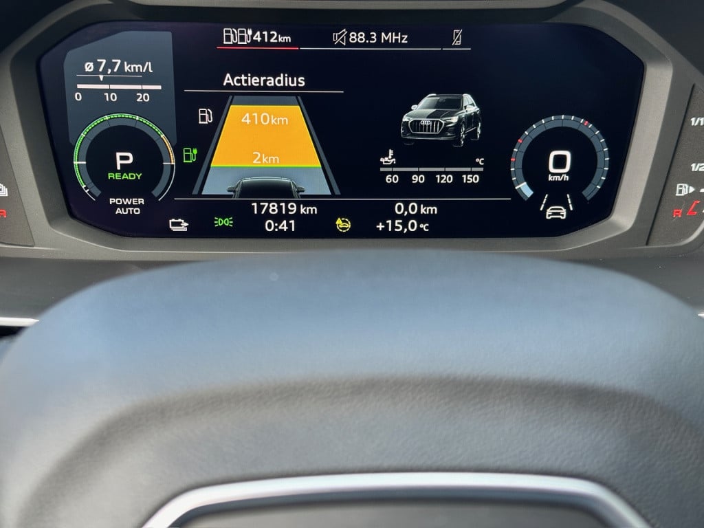 Audi Q3 45 tfsi e 245pk advanced | trekhaak | dode hoek | elek. klep | rijk