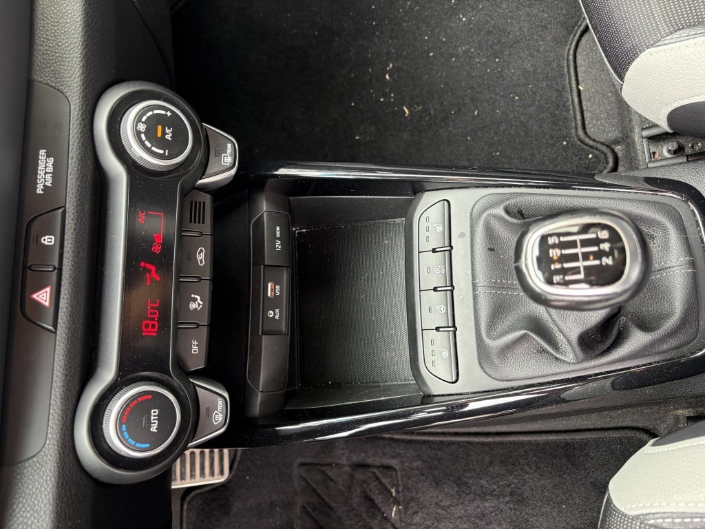 Kia Stonic 1.0 t-gdi exec.line