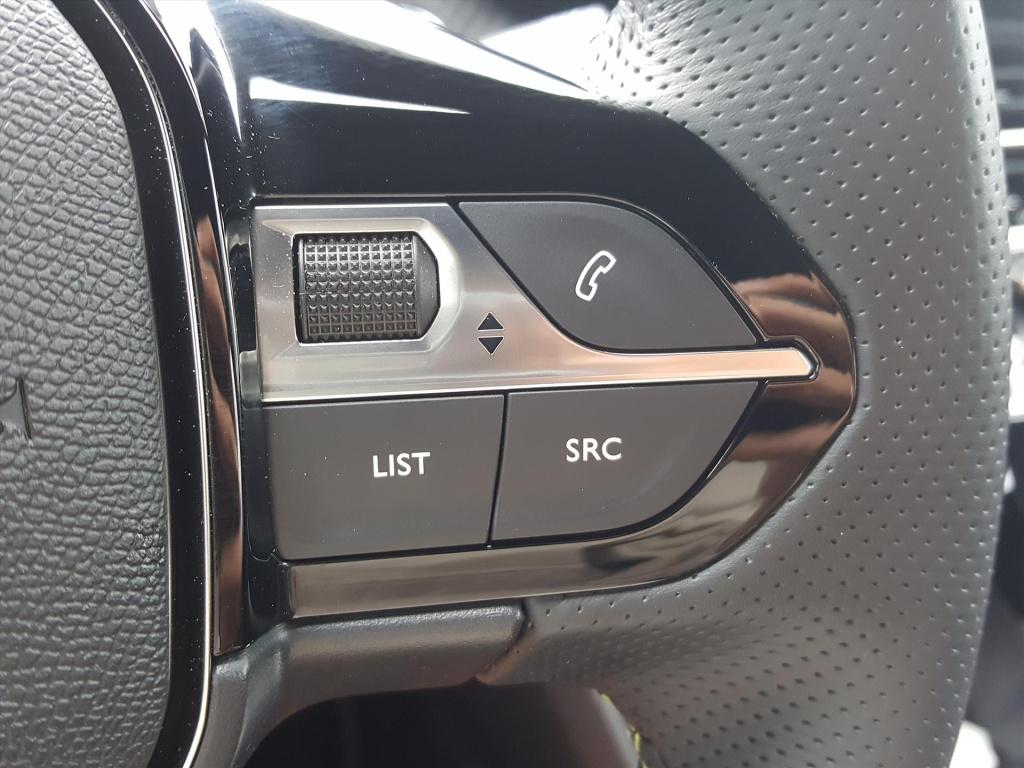 Peugeot E-2008 ev 54kwh 156pk gt |navi|bt|camera 360°|cruise&climate contro